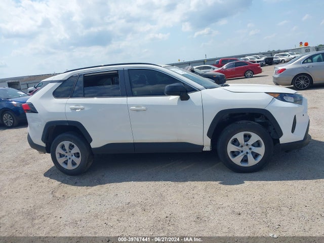 Toyota RAV4 LE 2021 JTMH1RFV2MD069875 Image 30