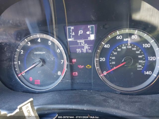 KMHCT5AE4HU347052 Hyundai ACCENT SE