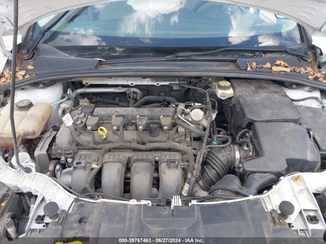 Ford FOCUS SE 2017 1FADP3F26HL285875 Image 10