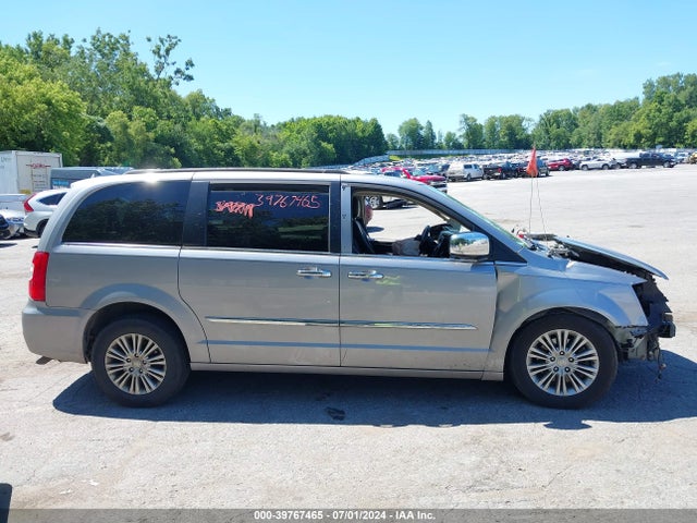 2C4RC1CG6FR525818 Chrysler Town & Country Touring-l