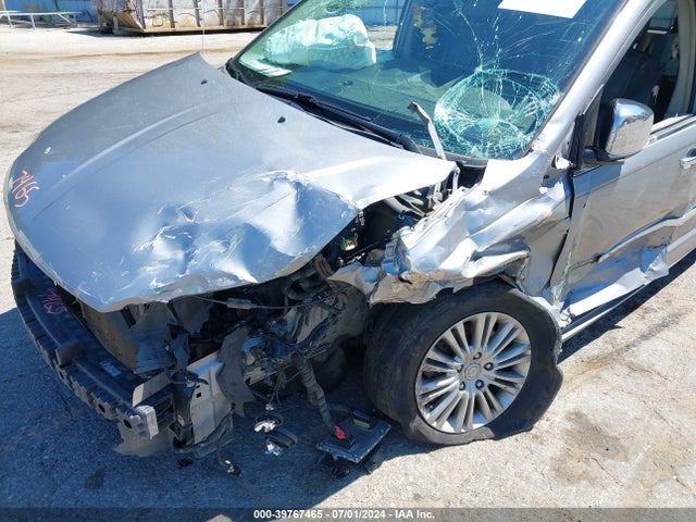 2C4RC1CG6FR525818 Chrysler Town & Country Touring-l