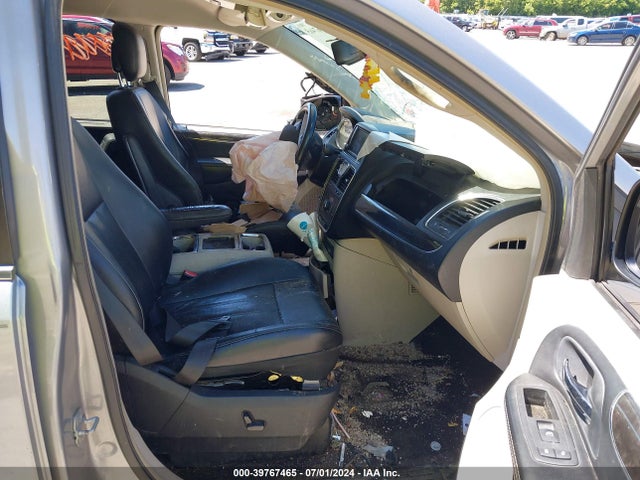 2C4RC1CG6FR525818 Chrysler Town & Country Touring-l
