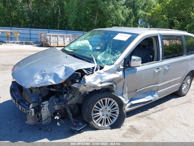 2C4RC1CG6FR525818 Chrysler Town & Country Touring-l