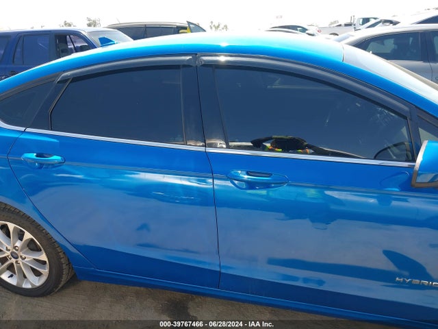 Ford Fusion Hybrid Se 2019 3FA6P0LU0KR200227 Image 13