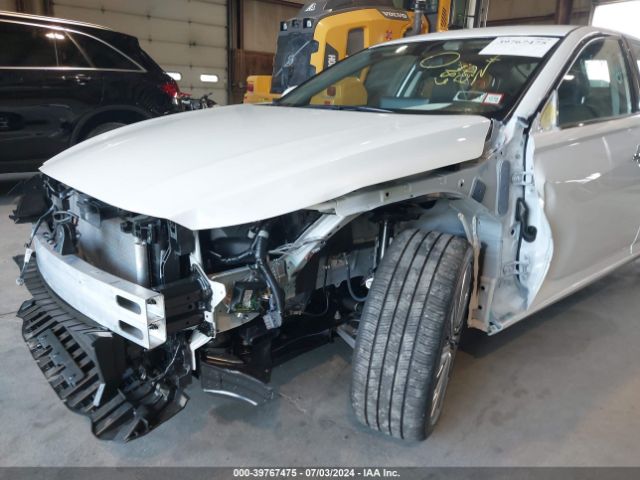 1N4BL4EW5RN301423 Nissan Altima Sl Intelligent Awd