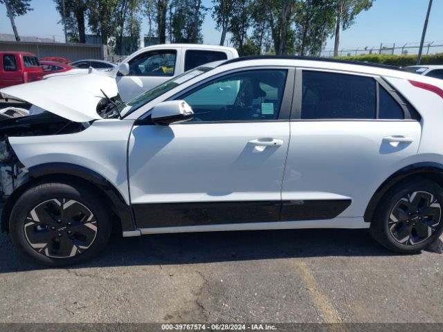 KNDCR3L15R5091145 KIA Niro Ev Wind