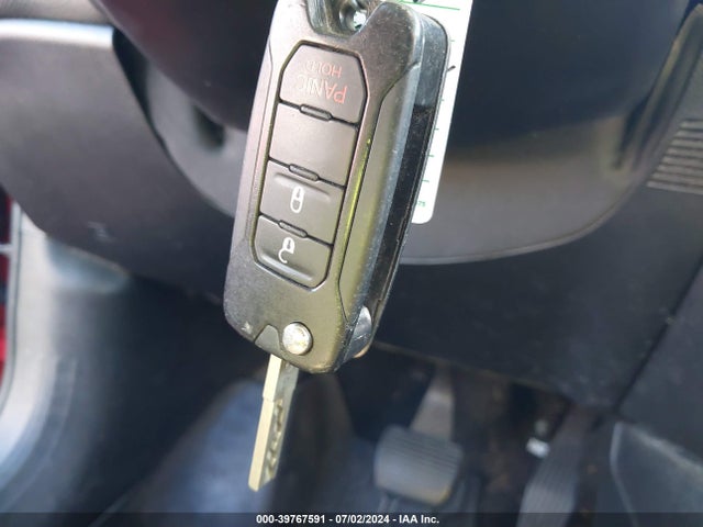 ZACCJABT0FPB66947 Jeep Renegade Latitude