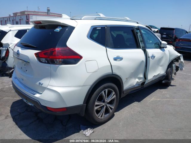 5N1AT2MT9KC780704 Nissan ROGUE SV