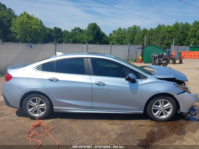 1G1BE5SM0H7220077 Chevrolet Cruze Lt Auto