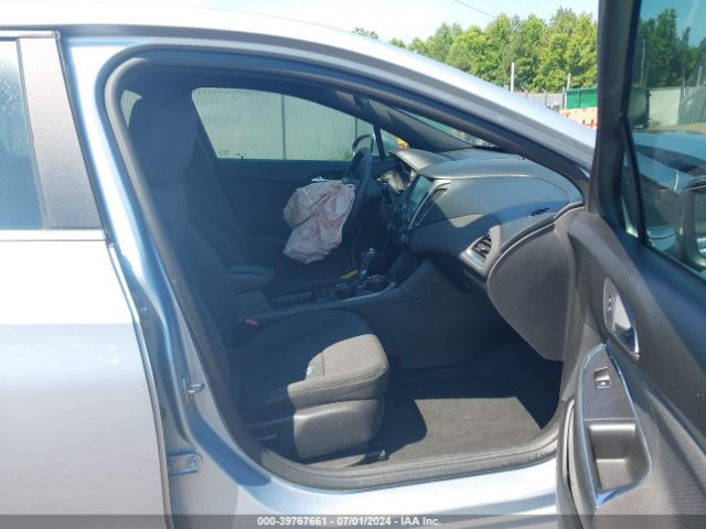1G1BE5SM0H7220077 Chevrolet Cruze Lt Auto
