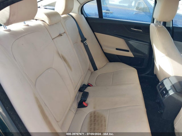 2017 JAGUAR XE SAJAD4BG1HA973468 Photo 7