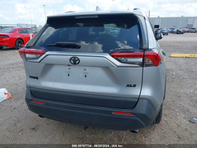 Toyota Rav4 Xle 2019 JTMW1RFV6KD006556 Image 16