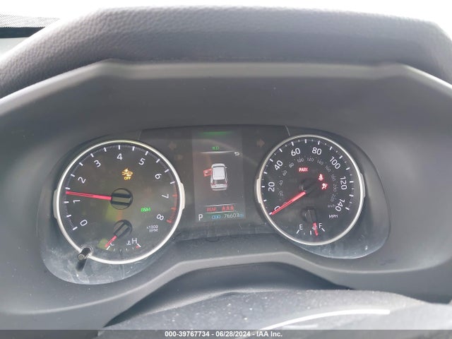 Toyota Rav4 Xle 2019 JTMW1RFV6KD006556 Image 7