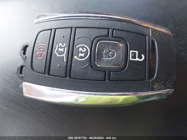 5LMJJ3LT1JEL16108 Lincoln Navigator L Reserve