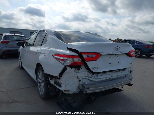 Toyota CAMRY LE 2018 JTNB11HK7J3017133 Image 6