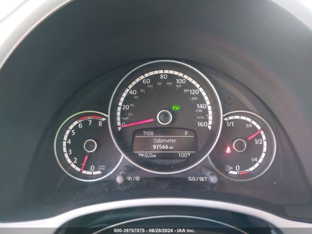 3VW517AT4FM801070 Volkswagen Beetle 1.8t