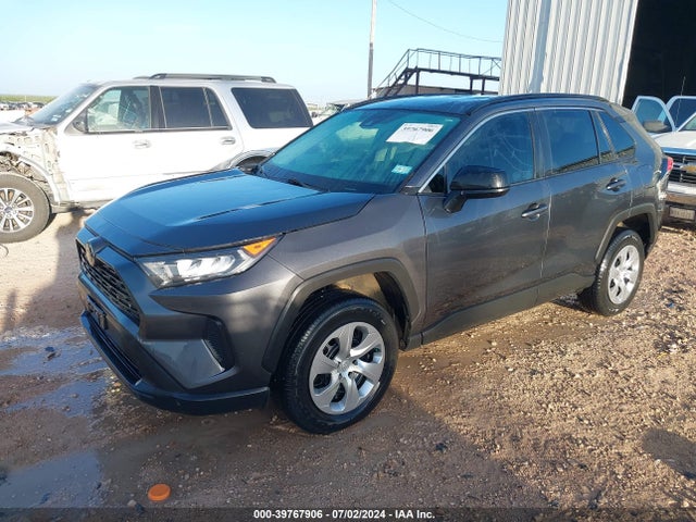 Toyota RAV4 LE 2020 2T3F1RFV3LC128135 Image 2