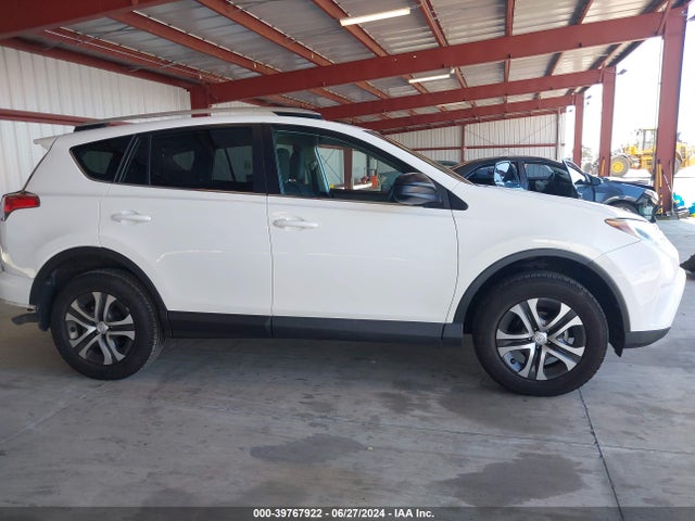 Toyota RAV4 LE 2016 2T3ZFREV3GW246433 Image 14