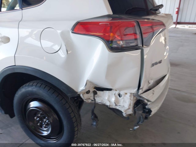 Toyota RAV4 LE 2016 2T3ZFREV3GW246433 Image 6