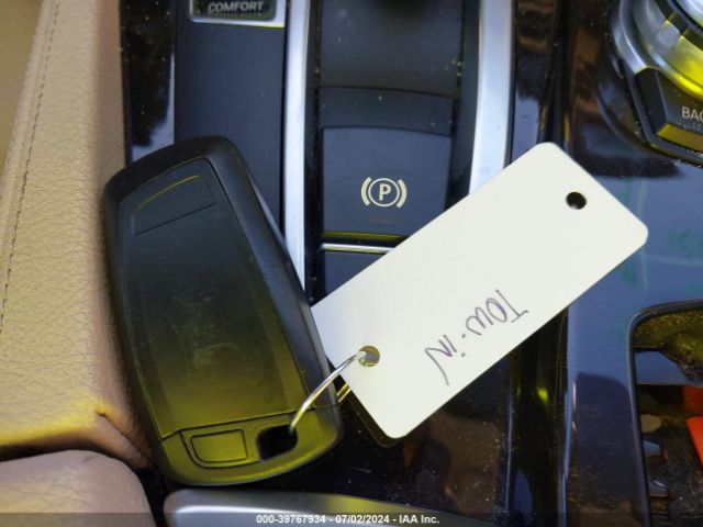 WBA5A5C55FD516893 BMW 528I
