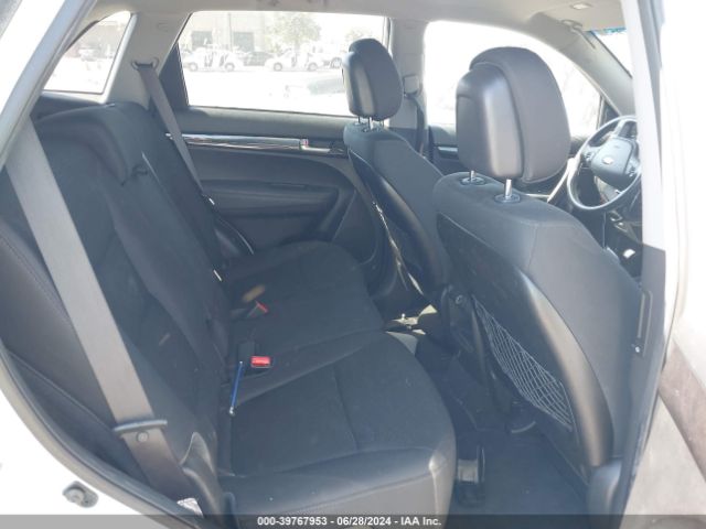 5XYKT3A68EG479807 KIA SORENTO LX