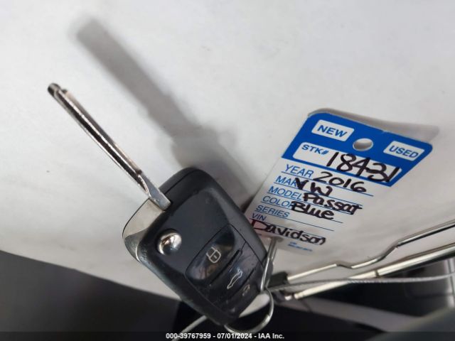 1VWBS7A37GC035905 Volkswagen Passat 1.8t Se