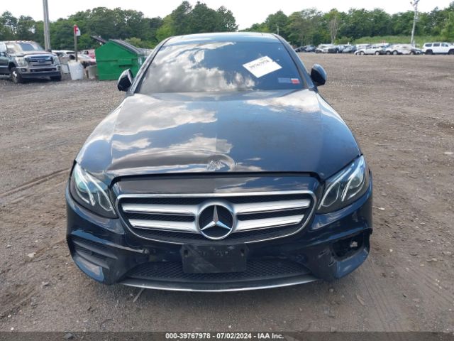 WDDZF4KBXHA275219 Mercedes-Benz E 300 4matic
