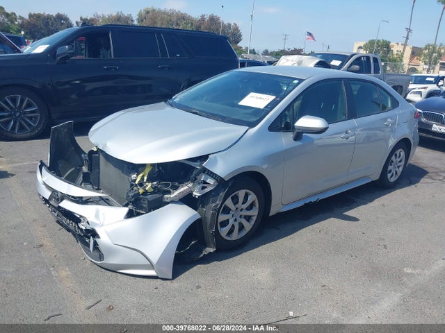 Toyota COROLLA LE 2021 JTDEPMAE6MJ132795 Image 2