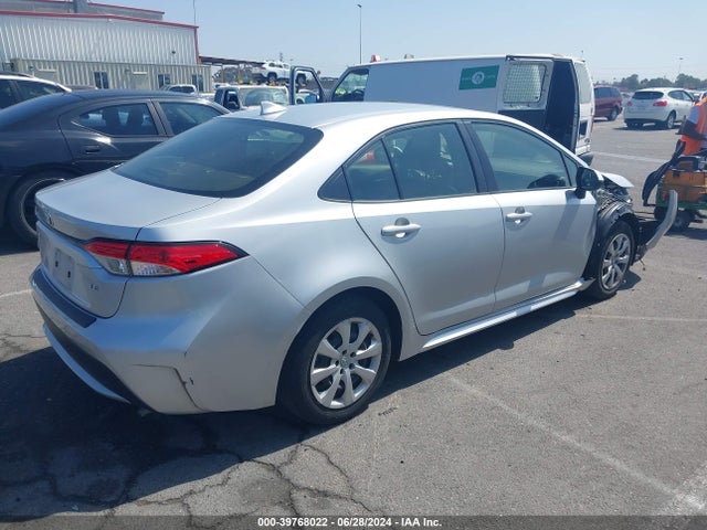 Toyota COROLLA LE 2021 JTDEPMAE6MJ132795 Image 4