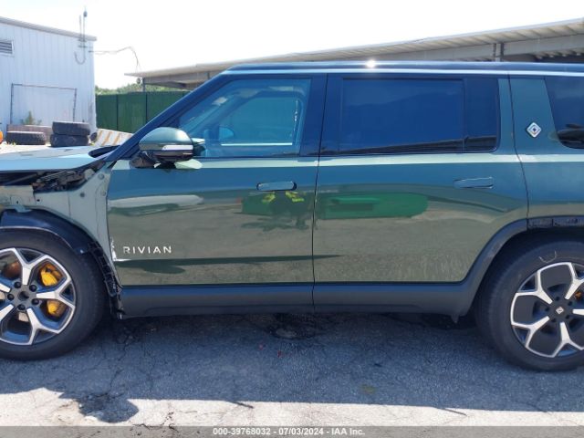 7PDSGABA5PN011579 Rivian R1s Adventure