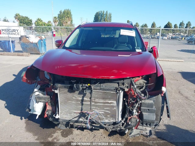 Nissan ROGUE SV 2018 5N1AT2MT0JC702195 Image 13