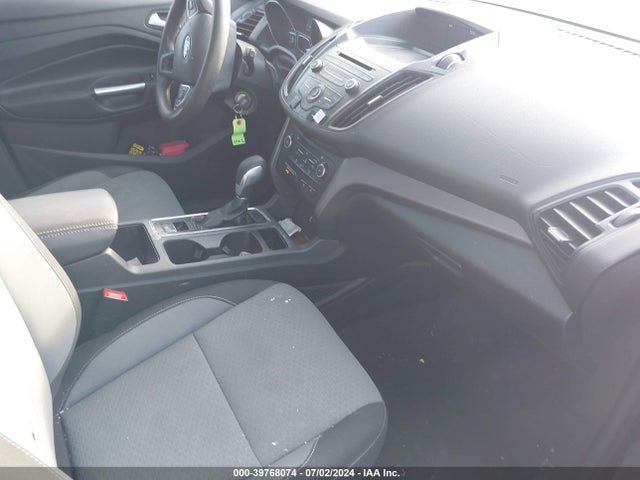 Ford ESCAPE SE 2018 1FMCU9GD4JUD38912 Image 5