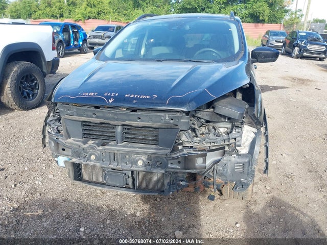 Ford ESCAPE SE 2018 1FMCU9GD4JUD38912 Image 6