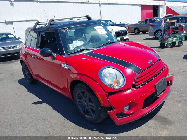 2011 MINI COOPER WMWSU3C5XBT182309 Photo 0