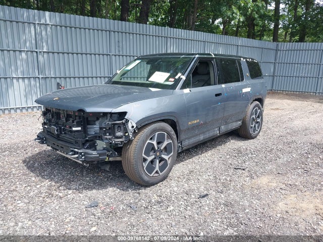 7PDSGABA7PN007369 Rivian R1s Adventure