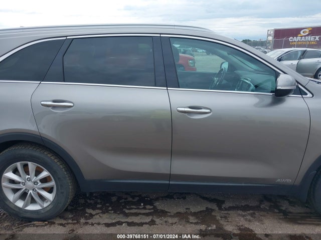 Auction sale of the 2017 Kia Sorento 2.4l Lx, vin: 5XYPGDA3XHG232105, lot number: 39768151