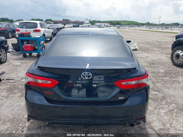 Toyota CAMRY SE 2018 4T1B11HK8JU635877 Image 17