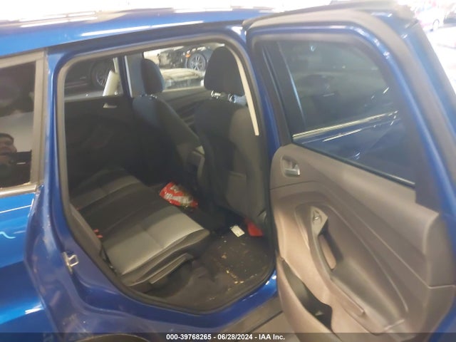 Ford ESCAPE SE 2017 1FMCU9GD1HUB55364 Image 8