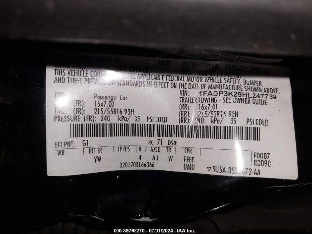 Ford FOCUS SE 2017 1FADP3K29HL247739 Image 9