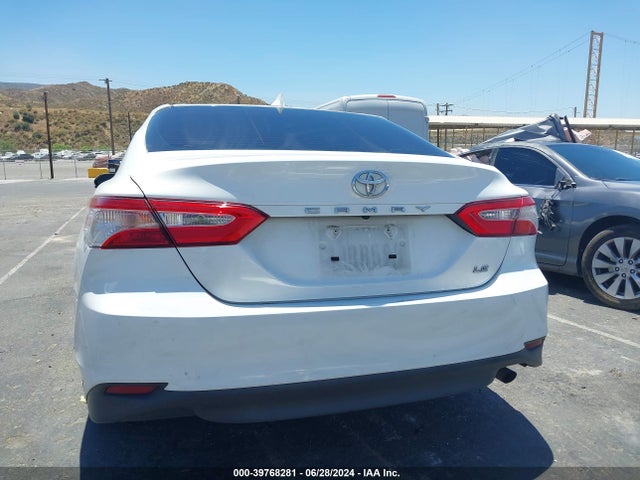 Toyota CAMRY LE 2019 4T1B11HK4KU238779 Image 16