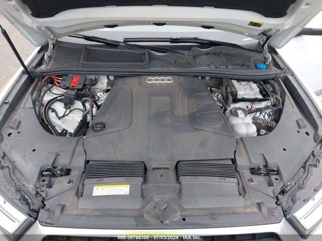 WA1AHAF78HD043913 Audi Q7 2.0t Premium