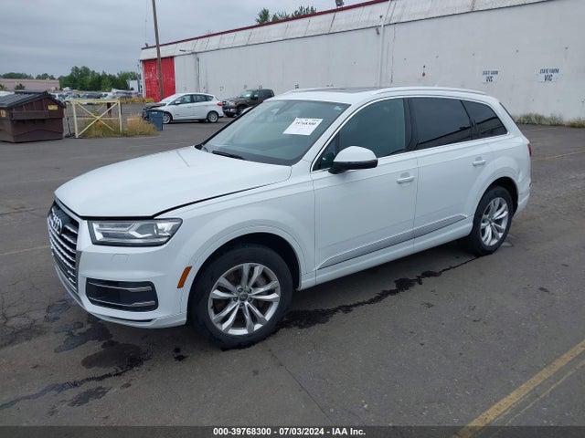 WA1AHAF78HD043913 Audi Q7 2.0t Premium