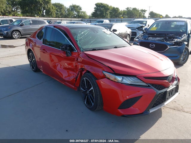 Toyota CAMRY XSE 2019 4T1B61HK5KU161339 main image