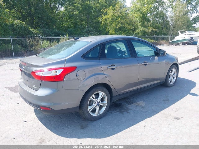Ford FOCUS SE 2014 1FADP3F28EL158380 Image 4