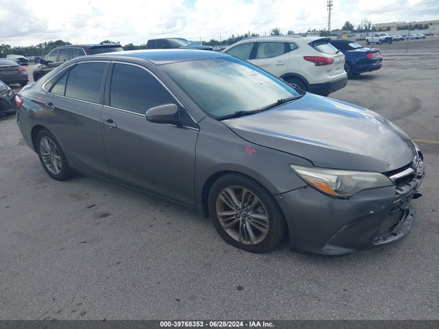 Toyota CAMRY SE 2015 4T1BF1FK5FU496397 Image 1