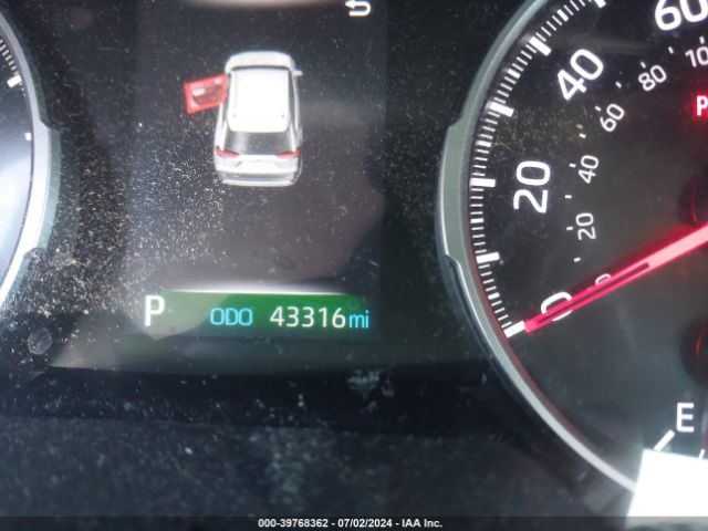 2T3F1RFV3MC243030 Toyota RAV4 LE