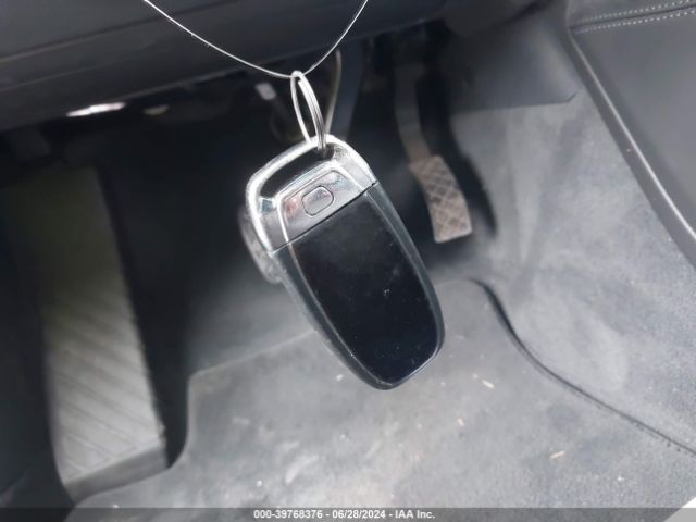 WAU23AFC2JN037821 Audi A7 3.0t Premium Plus