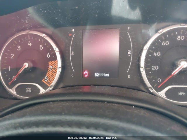 ZACNJBAB5LPL45728 Jeep Renegade Sport 4x4