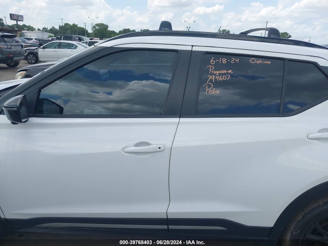 Nissan Kicks Sr Xtronic Cvt 2021 3N1CP5DV1ML500739 Image 14