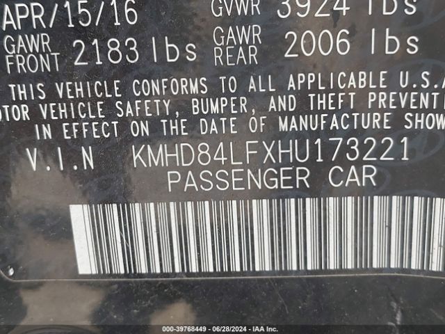 KMHD84LFXHU173221 Hyundai ELANTRA SE